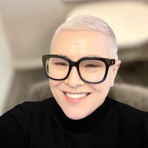 Meet your Posher, Tasha :)